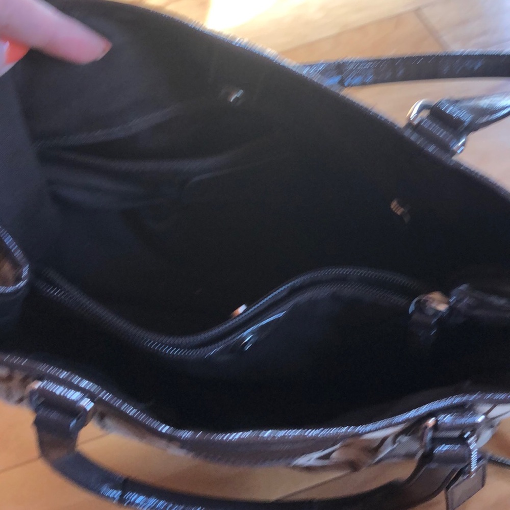 Coach Handbag - Picture 2 of 7